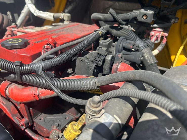 2019-international-durastar-4300-image-18