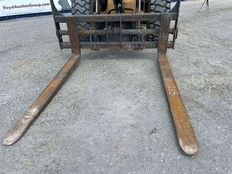 2015-deere-544k-image-17