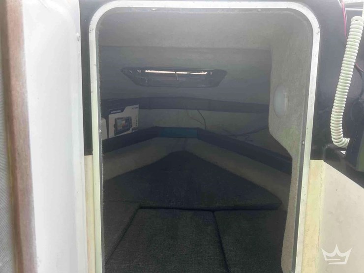 1992-byq-boat-and-trailer-image-15