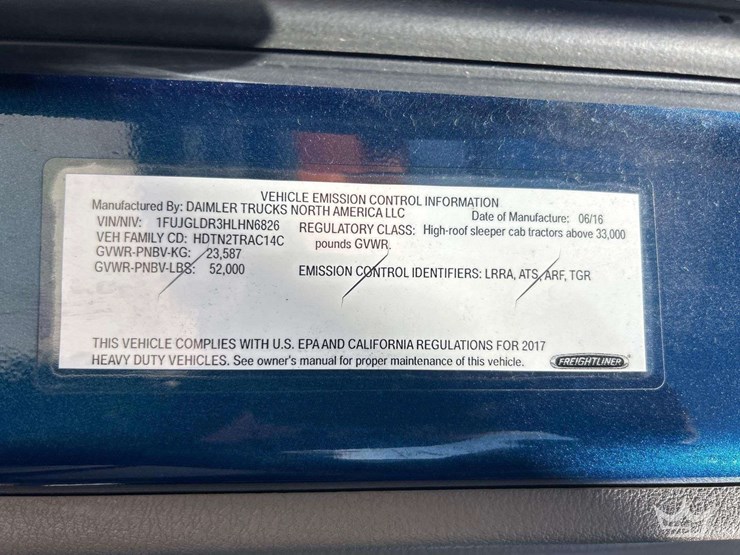 2017-freightliner-cascadia-125-image-5