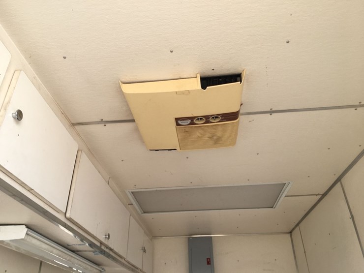 1988-cargo-wells-image-8