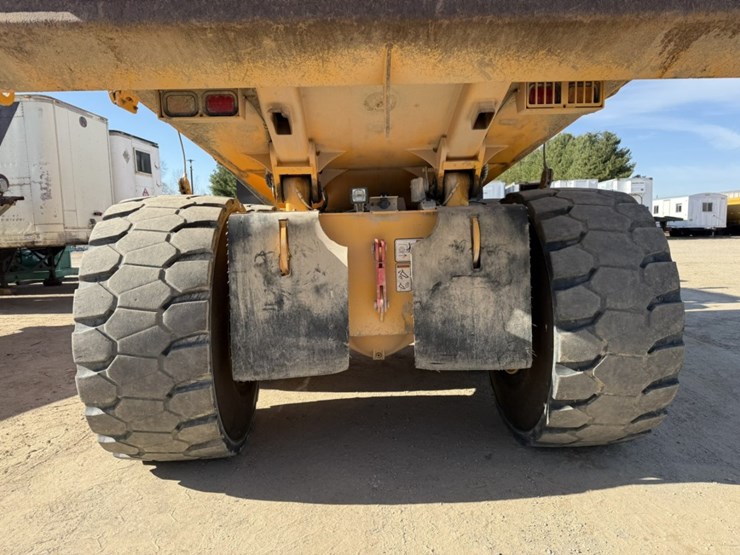 2020-volvo-a45g-image-35