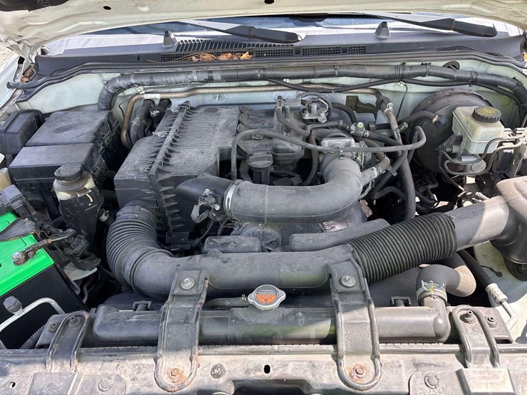 2016-nissan-frontier-image-7