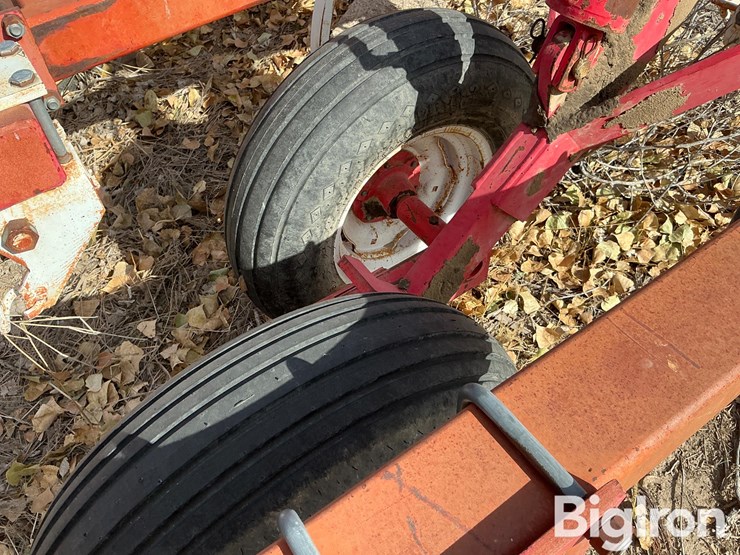 wilrich-30'-field-cultivator-image-20