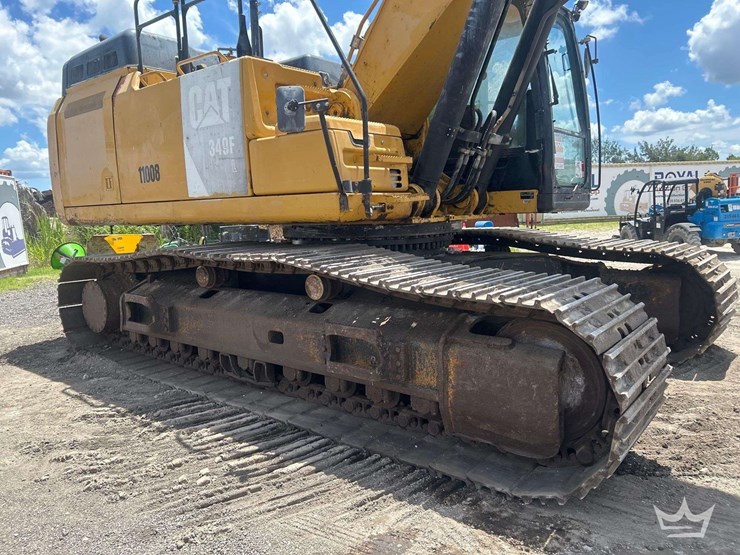 2016-caterpillar-349fl-image-19