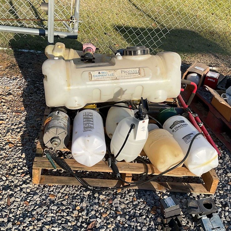 (5) Pump Sprayers, (2) 15 Gal Tanks,