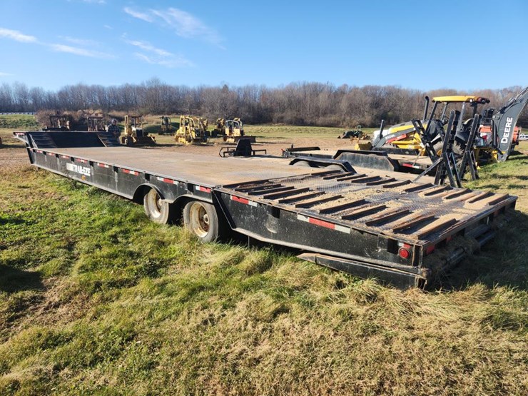 #1723-•-traileze-recovery-trailer-image-3