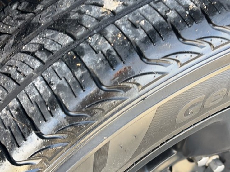 2019-ram-1500-big-horn-image-9