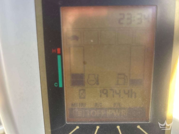 2018-deere-30g-image-14