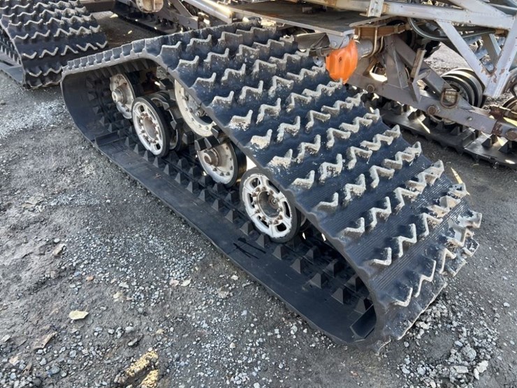 2000-tucker-terra-2000-sno-cat-image-15