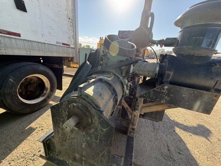 #1915-•-volvo-penta-twin-disc-pto-generator-image-23