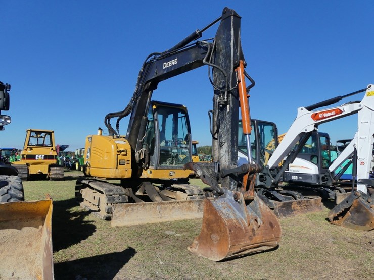 2021-deere-75g-image-2