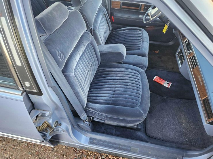 1985-oldsmobile-ninety-eight-regency-image-99