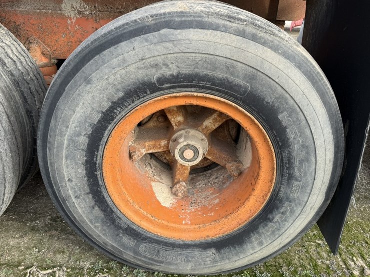 cedarapids-5x16-image-90