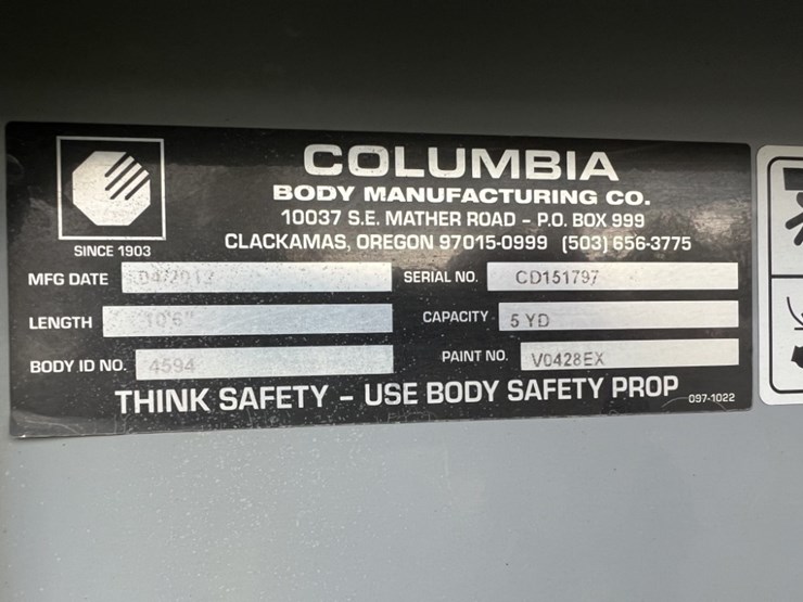 2013-international-7500-s/a-dump-truck-image-20