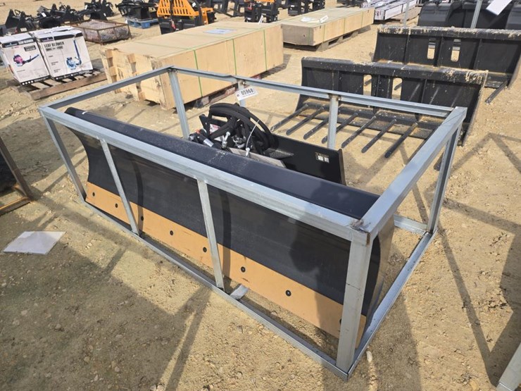 #5968-•-new-wolverine-skid-steer-6-way-dozer-blade-image-1