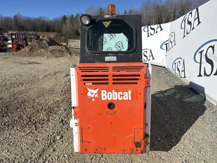 2015-bobcat-s70-image-4