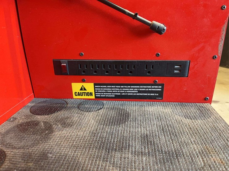 craftsman-tool-box-with-hood-image-6