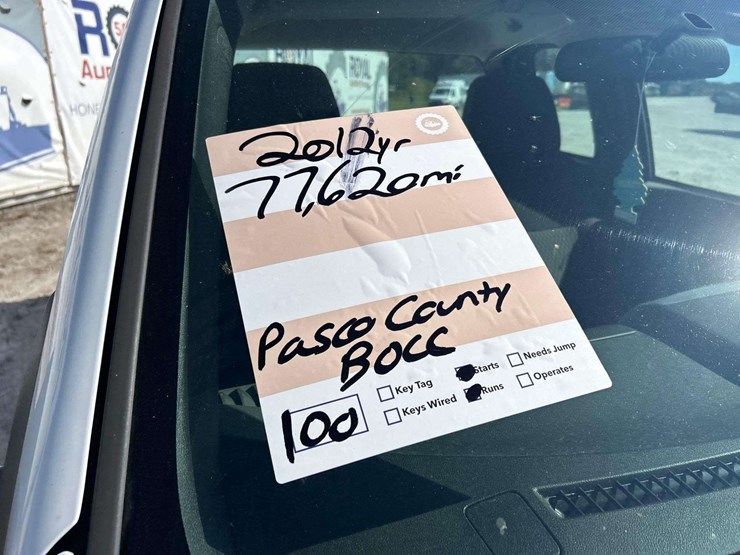 2012-chevrolet-colorado-image-24