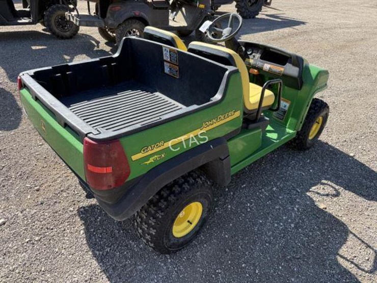 john-deere-gator-cx-image-4