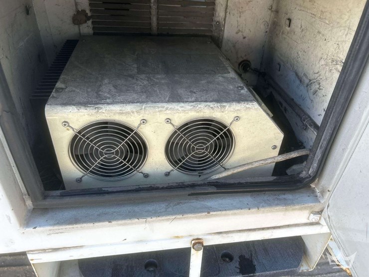 2006-international-durastar-4300-image-42