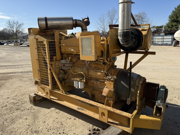 #1914-•-cummins-twin-disc-pto-generator-image-3