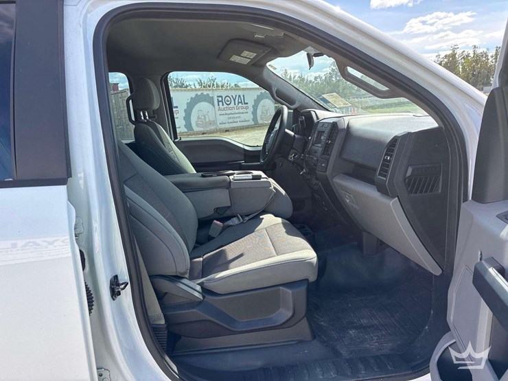 2018-ford-f150-image-25
