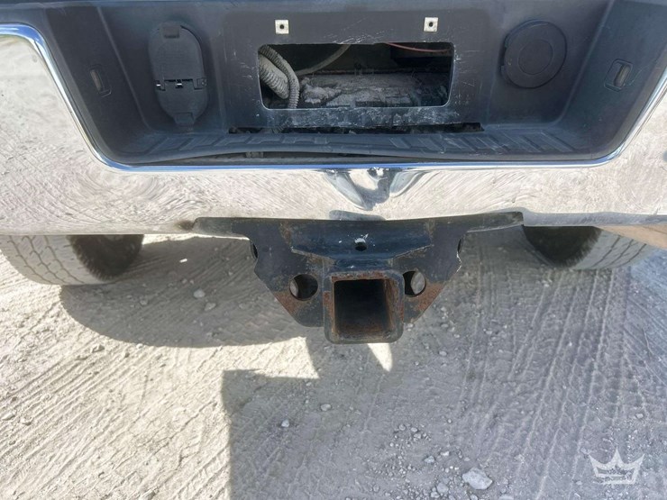 2015-chevrolet-silverado-2500-image-12