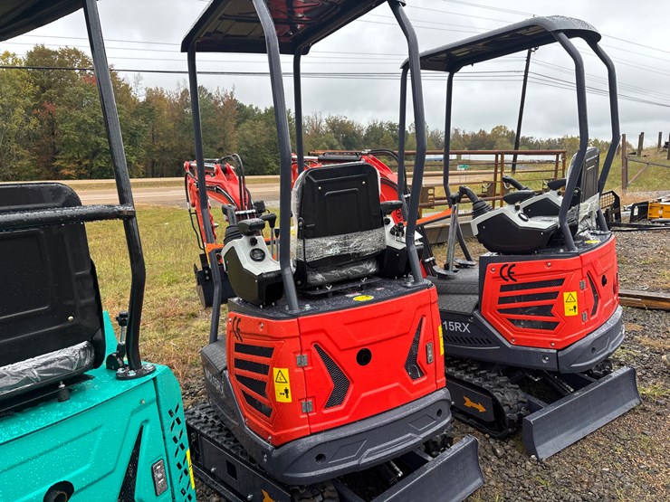 #6-•-cfg-industrial-mx15rx-mini-excavator-image-5