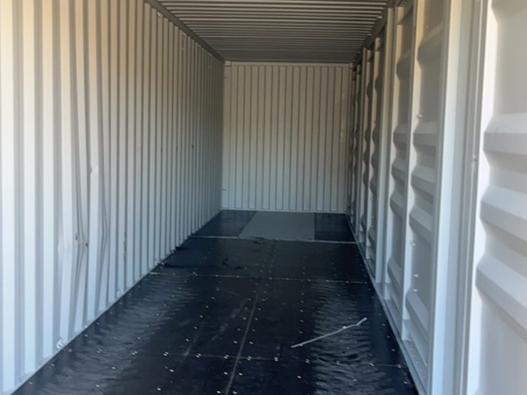 40'-5-door-high-cube-shipping-container-image-6