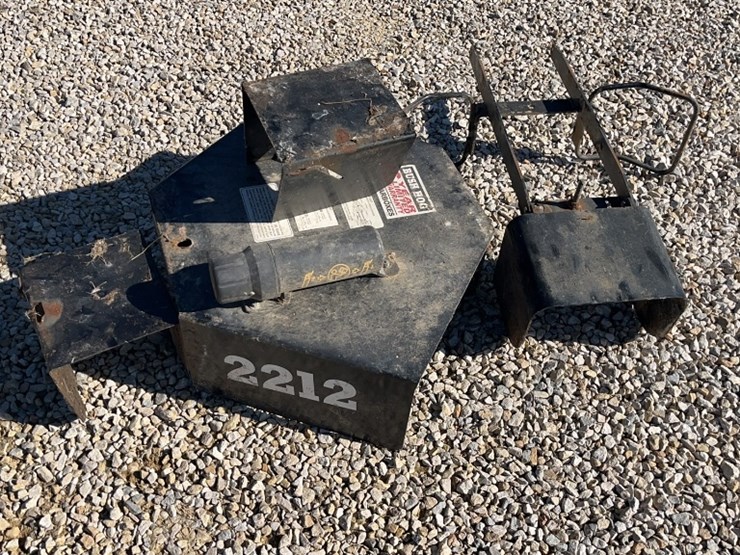 bush-hog-2212-image-13