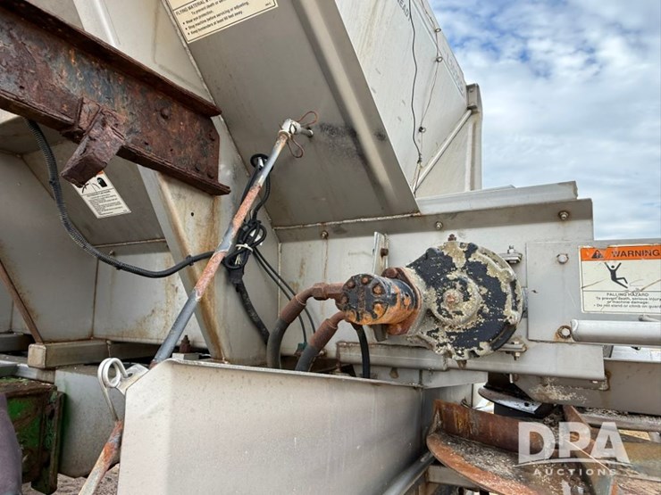 john-deere-4920-image-23