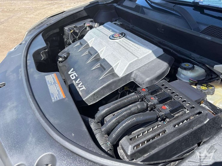 2010-cadillac-srx-image-7