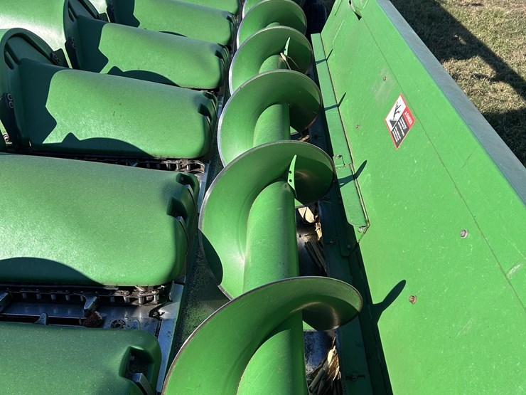 2012-john-deere-612c-image-37