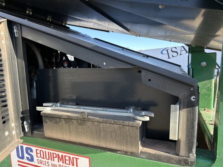 2021-mccloskey-r155-image-78