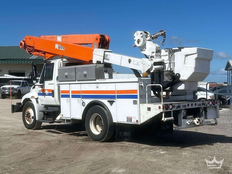 2006-international-durastar-4300-image-5