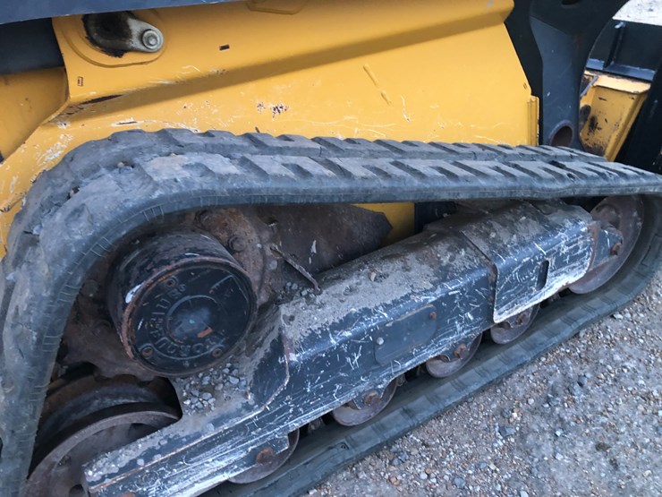 2021-deere-325g-image-10