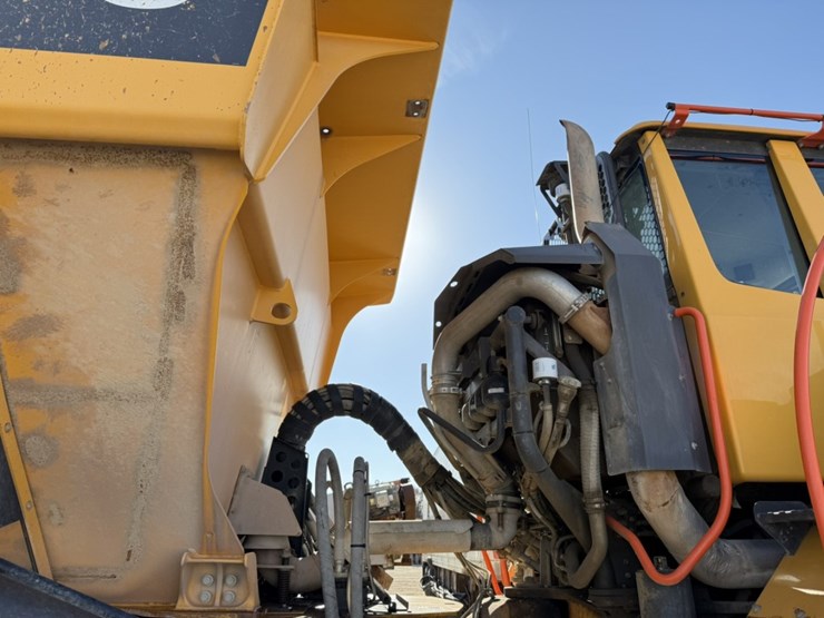 2020-volvo-a45g-image-47