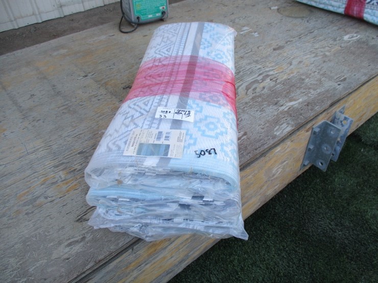 lot-of-new-unused-6'-x-9'-outdoor-rug/mats,-image-2