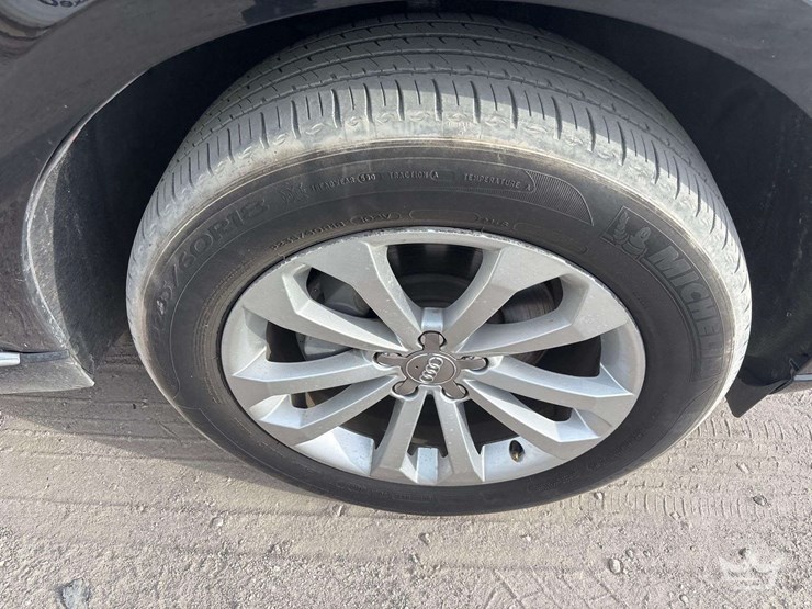 2014-audi-q5-image-25