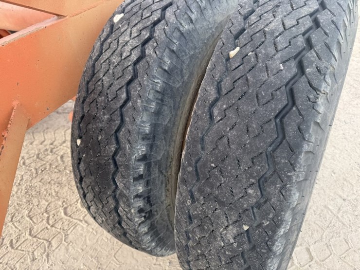 john-deere-8-image-53