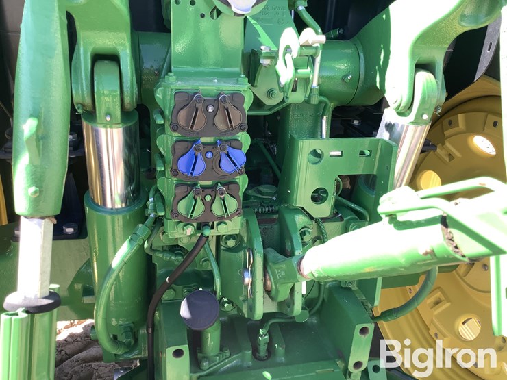 2022-john-deere-6155r-image-10