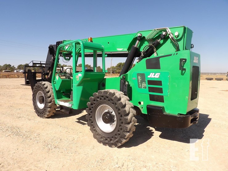 2017-sky-trak-10042-image-3