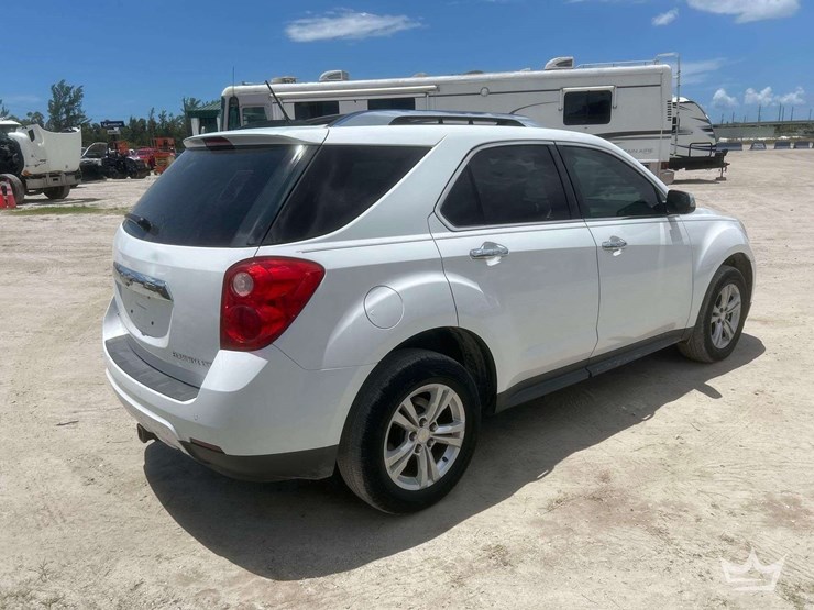 2013-chevrolet-equinox-image-3