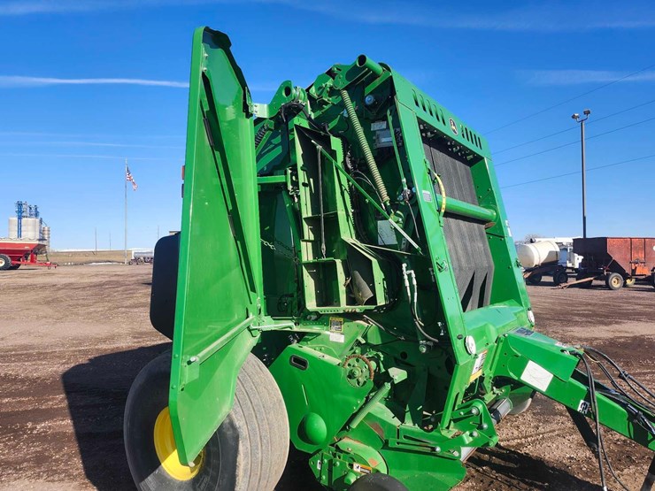 2021-john-deere-560r-image-10
