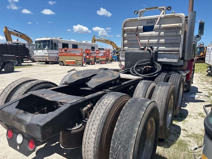 2007-western-star-4900-image-3