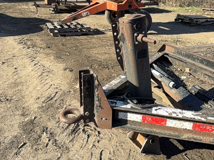 78”-x-18.6’-contrail-tandem-axle-trailer-w/-flip-up-ramps,-pinnel-hitch,-**title**-image-2