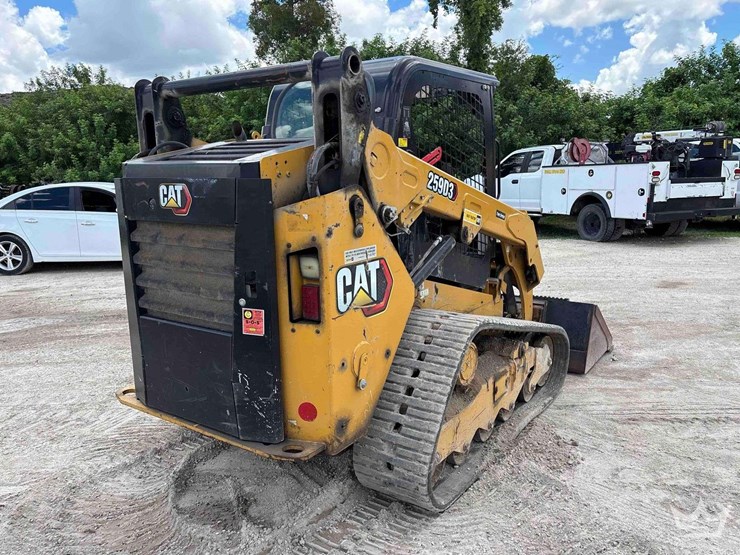 2023-caterpillar-259d3-image-14