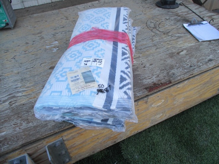 lot-of-new-unused-6'-x-9'-outdoor-rug/mats,-image-2