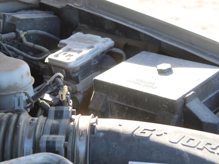 2004-chevrolet-s10-image-22